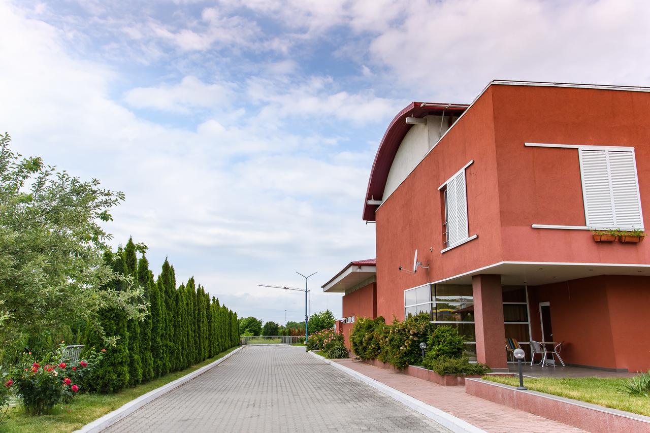 Hotel Torontal Timisoara Esterno foto
