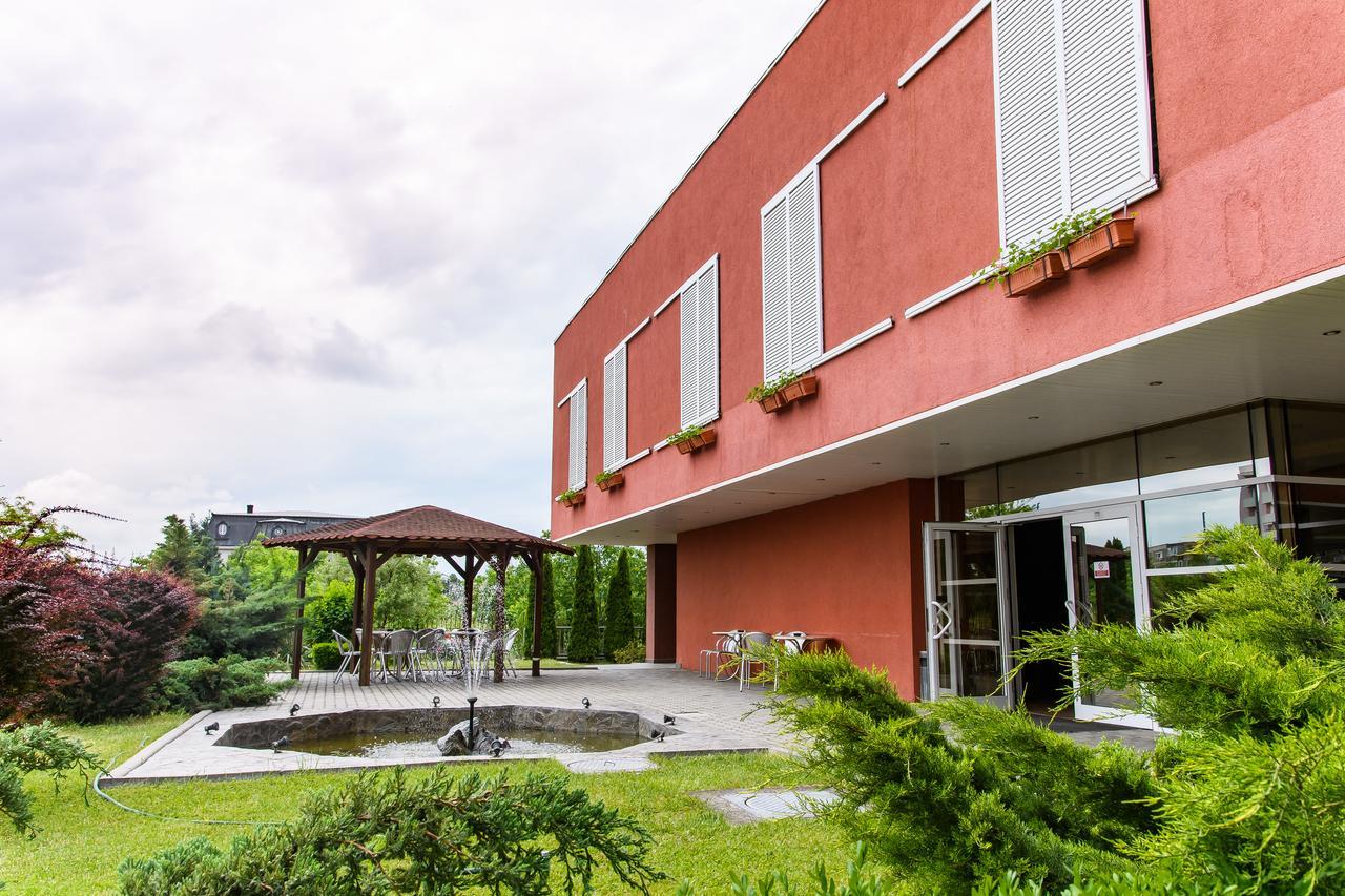 Hotel Torontal Timisoara Esterno foto