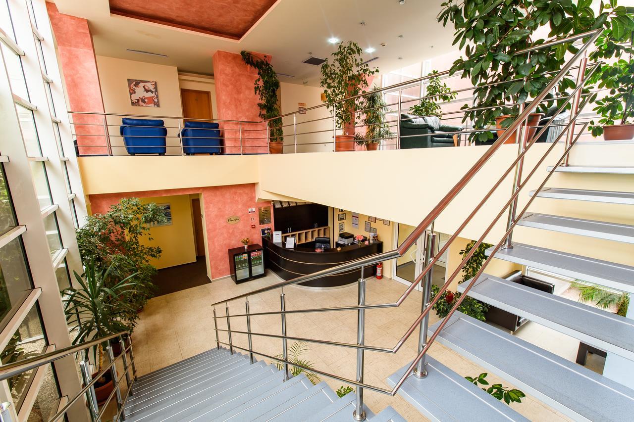 Hotel Torontal Timisoara Esterno foto